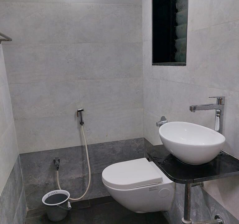 2 bhk flat for sale in thane west