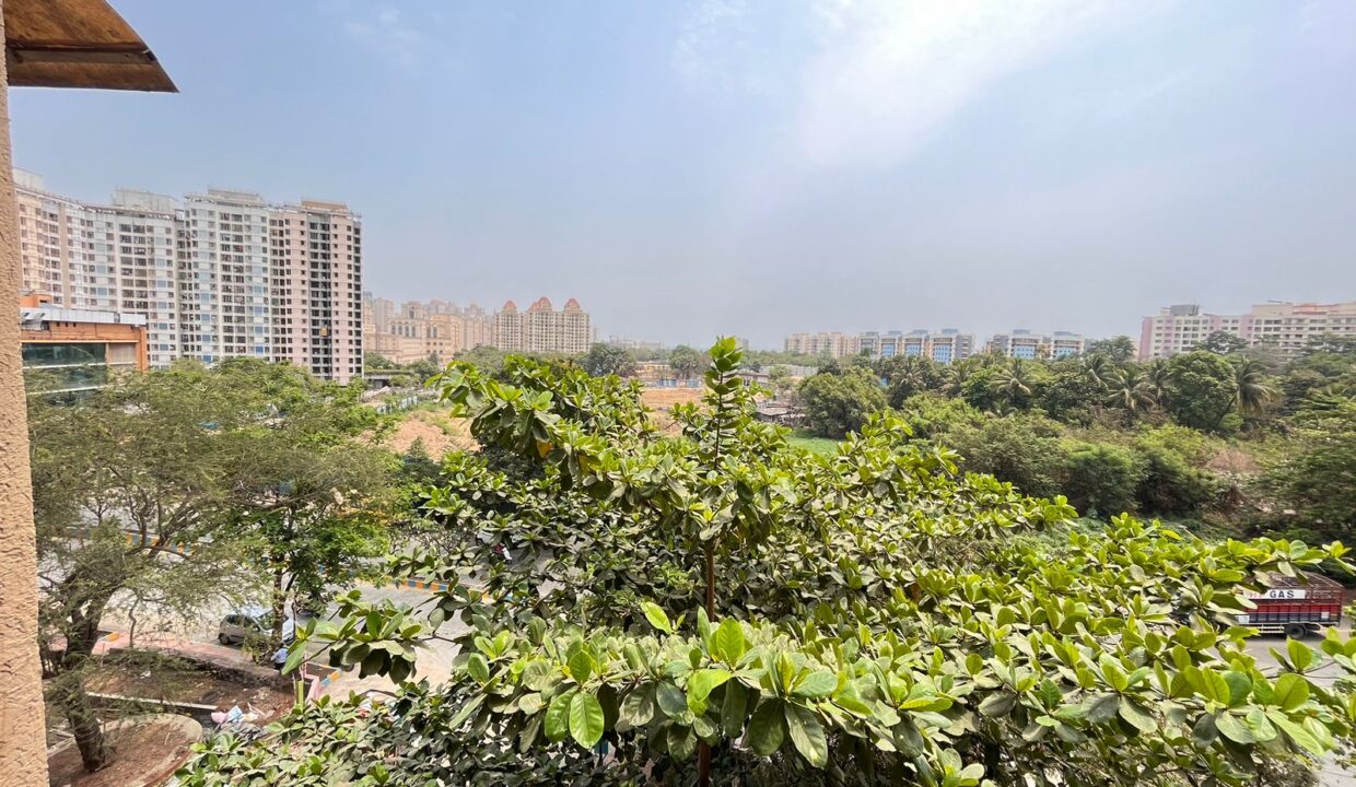 properties in thane ghodbunder road