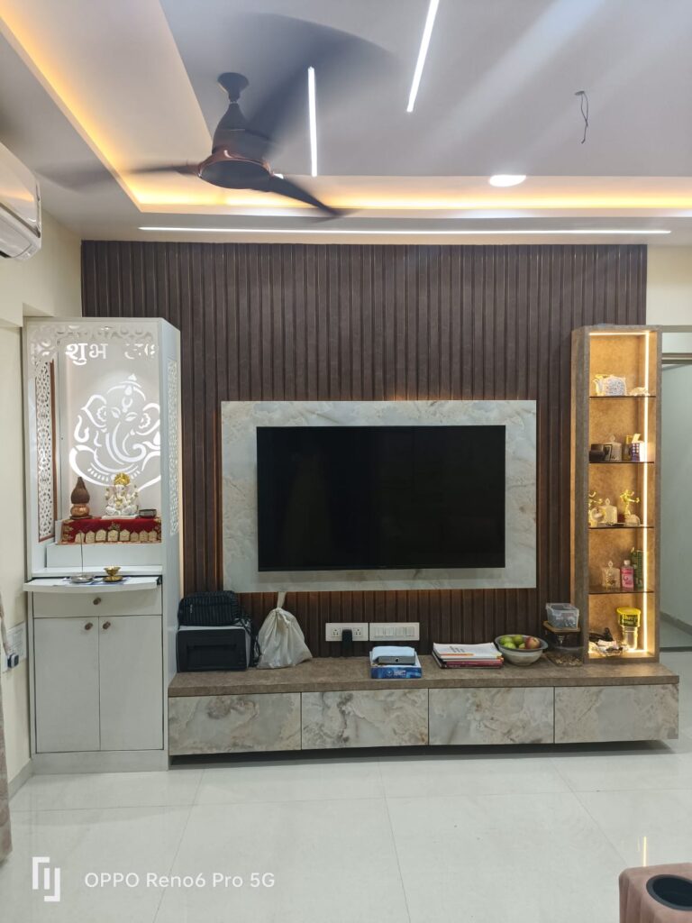 1 BHK fully-furnished flat for sale at KapurbawdiCosmos Habitat