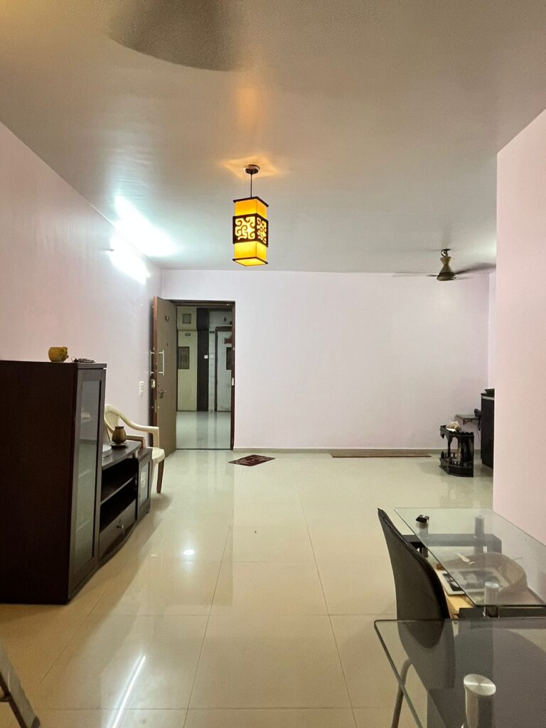 2 BHK semi furnished flat for Rent at Manpada soham garden